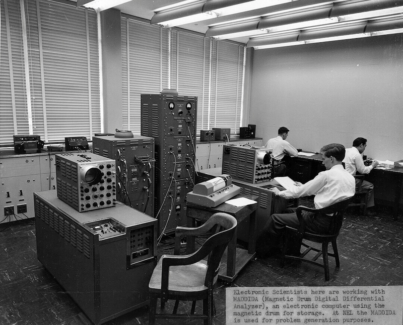 Illustration for article titled The History of Early Computing Machines, from Ancient Times to 1981
